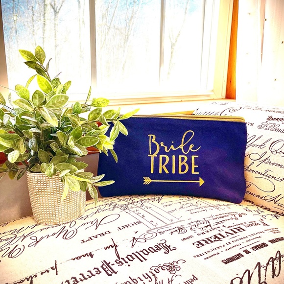 Navy Blue & Gold “Bride Tribe” Cosmetic Bag/Emergency Wedding Kit - Picture 8 of 8